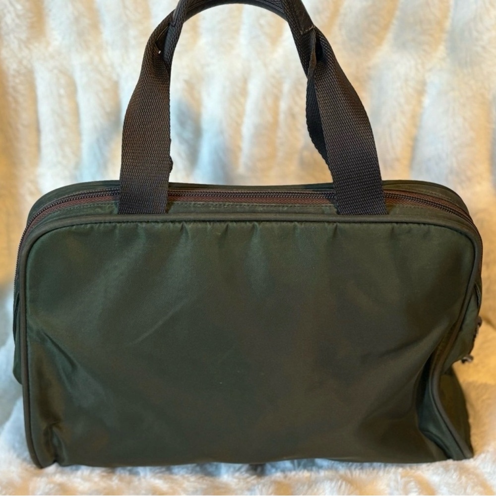 Prada nylon bag with lock and 2 keys - Picture 5 of 10